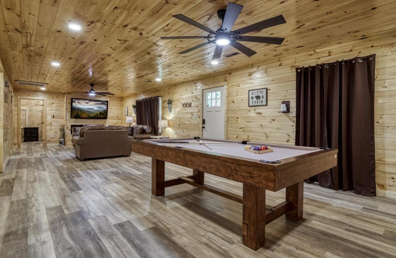 Hidden Creek, Pool Table, Hot Tub, 1089 Free Tickets Each Paid Day, Dollywood And More Gatlinburg Zewnętrze zdjęcie