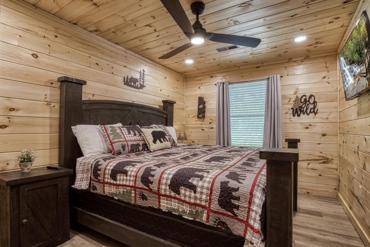 Hidden Creek, Pool Table, Hot Tub, 1089 Free Tickets Each Paid Day, Dollywood And More Gatlinburg Zewnętrze zdjęcie
